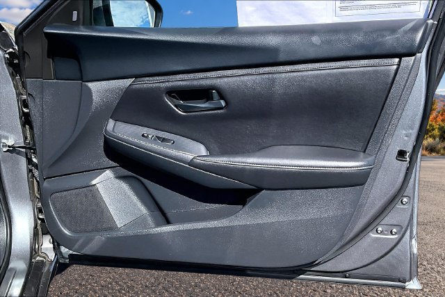 Used 2025 Nissan Sentra S FWD image 25