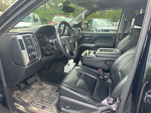 Used 2017 Chevrolet Silverado 1500 LT w/ All Star Edition AWD/4WD image 9