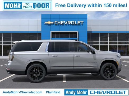 New 2026 Chevrolet Suburban Premier AWD/4WD image 7
