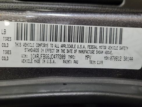 Used 2018 Jeep Grand Cherokee Limited AWD/4WD image 33