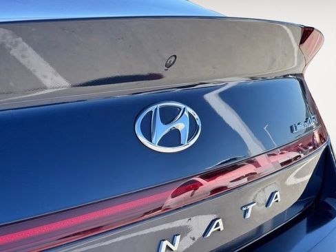 Used 2021 Hyundai Sonata Limited FWD image 28