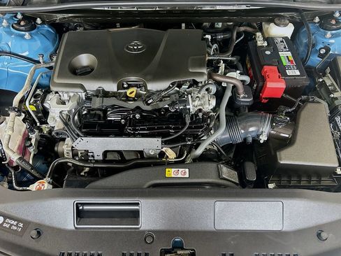 Used 2024 Toyota Camry SE FWD image 25