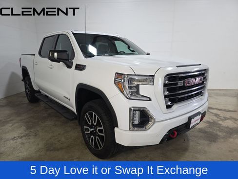 Used 2020 GMC Sierra 1500 AT4 w/ AT4 Premium Package image 3