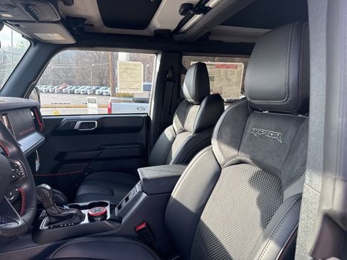 New 2025 Ford Bronco Raptor image 24