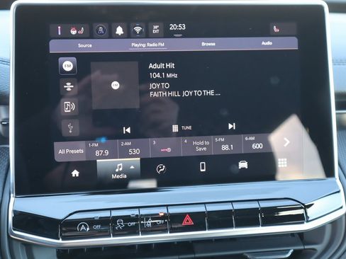 New 2026 Jeep Compass Latitude image 5