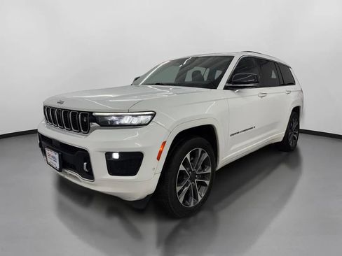 Used 2021 Jeep Grand Cherokee L Overland w/ Advanced Protech Group III AWD/4WD image 4