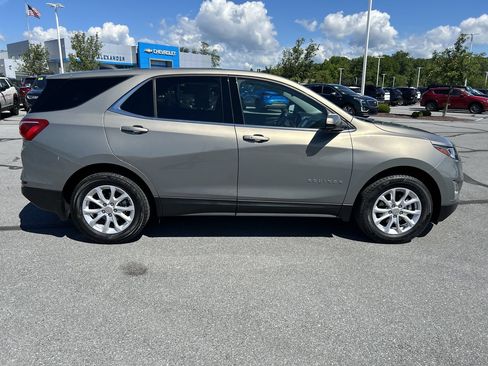 Used 2018 Chevrolet Equinox LT AWD/4WD image 8
