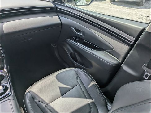 Used 2024 Hyundai Tucson Limited FWD image 18
