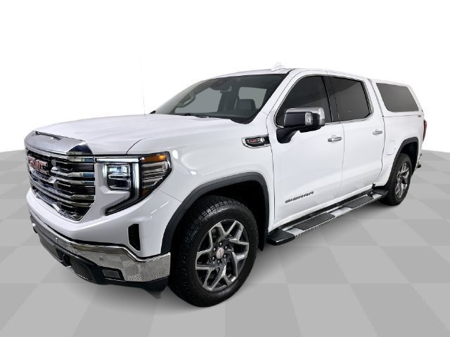 Used 2022 GMC Sierra 1500 SLT w/ SLT Premium Plus Package AWD/4WD image 4