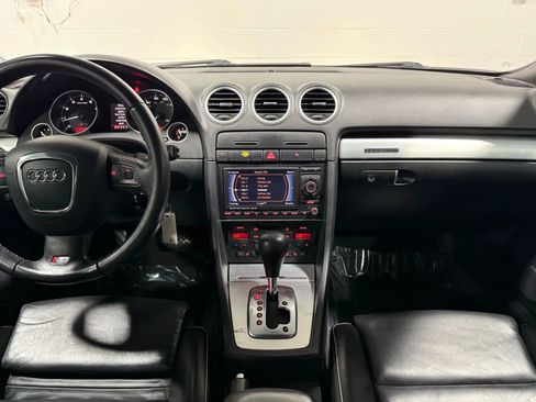 Used 2007 Audi S4 Cabriolet image 19