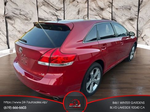 Used 2012 Toyota Venza LE w/ LE Convenience Pkg FWD image 5