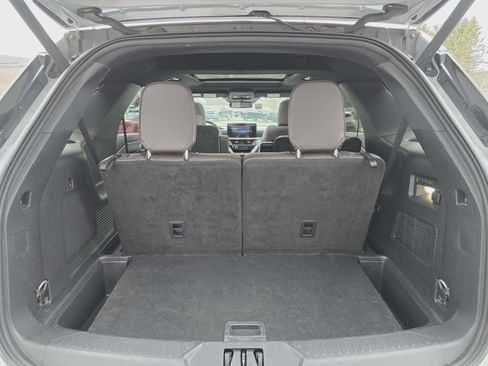 Used 2025 Ford Explorer Platinum w/ LUX Leather Package image 5