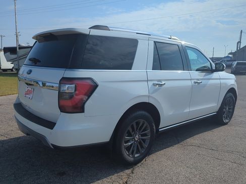 Used 2021 Ford Expedition Limited image 7