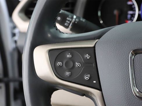 Used 2022 GMC Acadia Denali w/ Denali Ultimate Package image 24