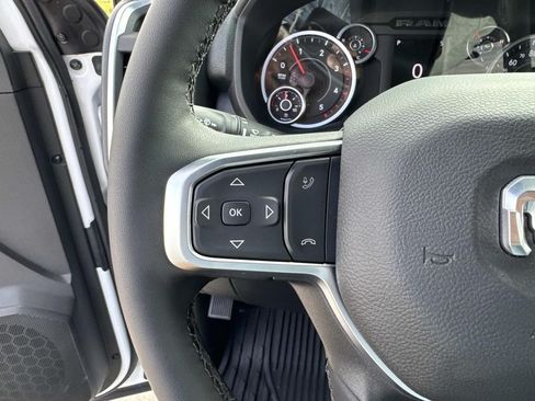 New 2026 RAM 2500 Big Horn AWD/4WD image 41