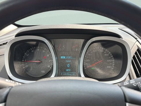 Used 2017 Chevrolet Equinox LT w/ Convenience Package AWD/4WD image 19