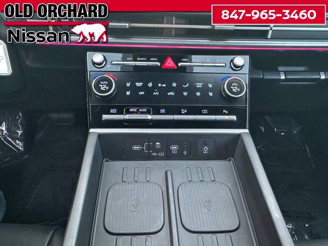 Used 2025 Hyundai Santa Fe Limited AWD/4WD image 19