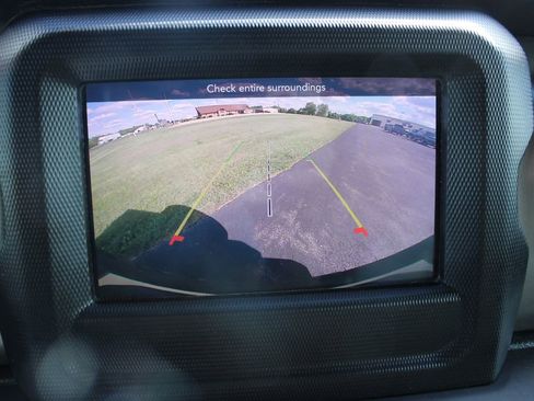 Used 2021 Jeep Wrangler Unlimited Sport AWD/4WD image 31