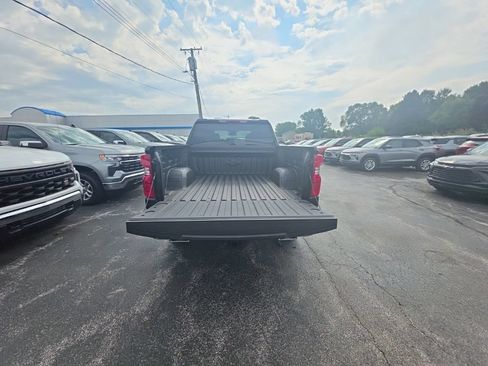 New 2026 Chevrolet Silverado 1500 LT w/ Z71 Off-Road Package AWD/4WD image 7