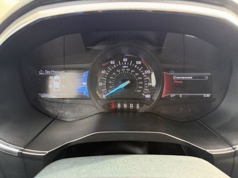 Used 2015 Ford Edge Titanium image 26