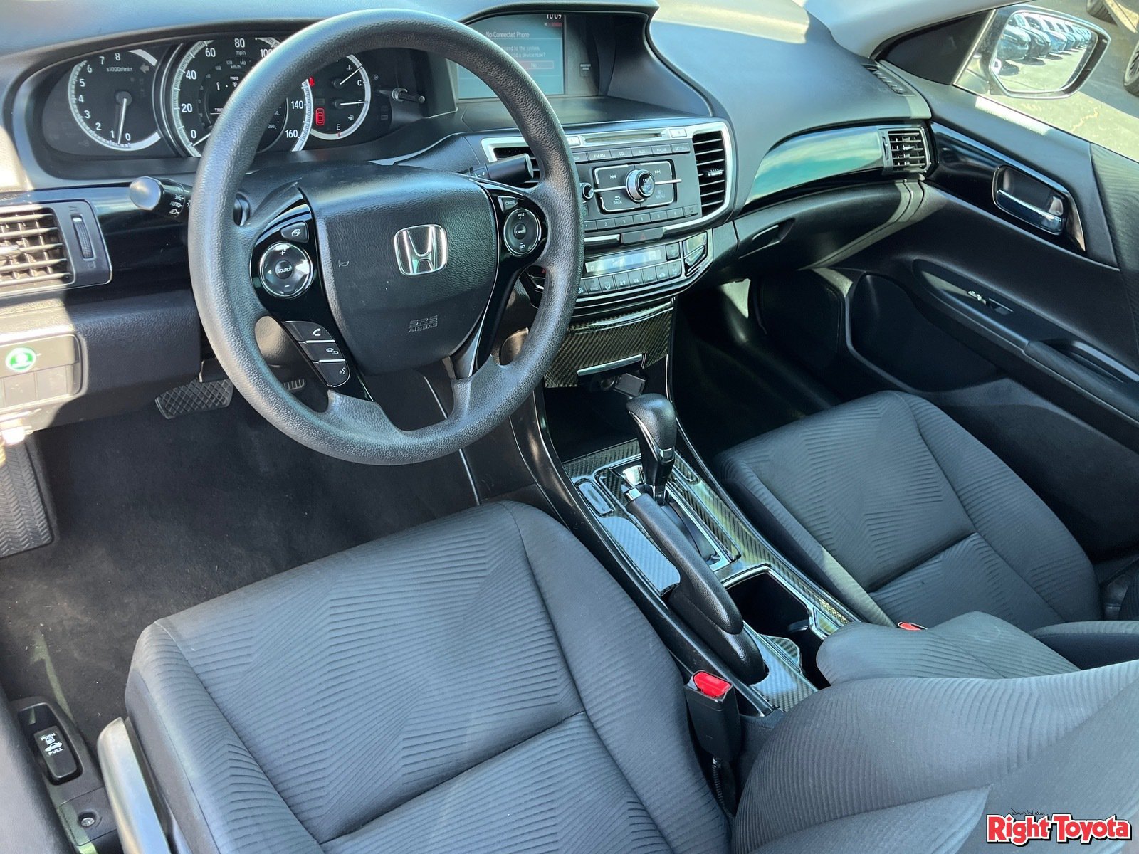 Used 2017 Honda Accord LX image 19