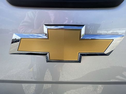 Used 2018 Chevrolet Silverado 1500 LT w/ All Star Edition RWD image 29