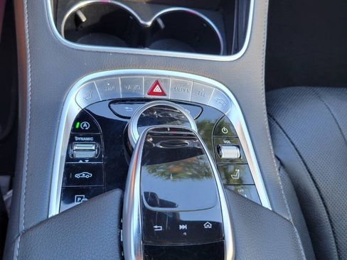 Used 2019 Mercedes-Benz S 450 Sedan image 19
