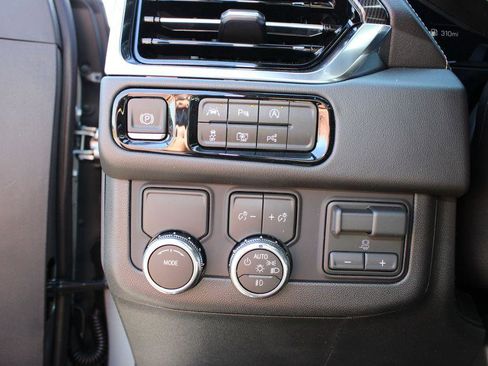 New 2026 GMC Yukon Elevation w/ Elevation Premium Package RWD image 15