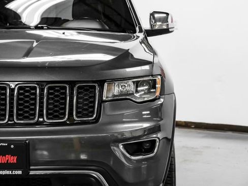 Used 2021 Jeep Grand Cherokee Limited image 47