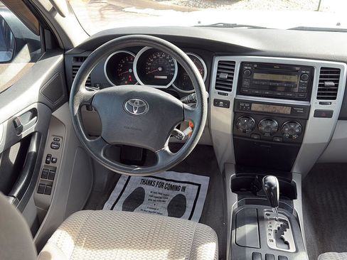 Used 2007 Toyota 4Runner SR5 image 16