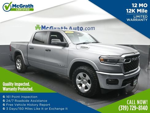 Used 2025 RAM 1500 Big Horn AWD/4WD image 1