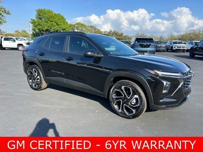 Used 2025 Chevrolet Trax RS w/ Sunroof Package