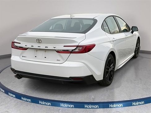 Certified 2025 Toyota Camry SE image 2