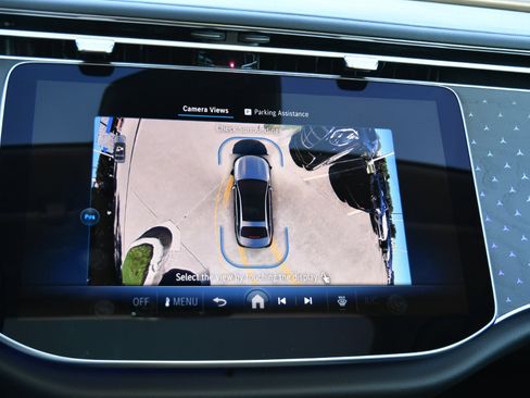 Used 2025 Mercedes-Benz E 350 Sedan image 33