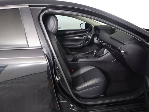 Used 2021 MAZDA MAZDA3 s image 27