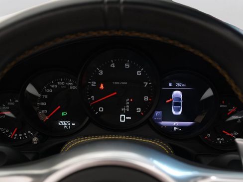 Used 2015 Porsche 911 Targa 4S w/ Burmester Audio Package AWD/4WD image 20