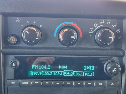 Certified 2024 Chevrolet Express 2500 w/ Driver Convenience Package image 17