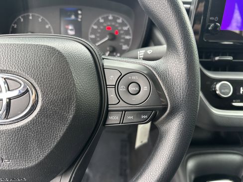 Certified 2024 Toyota Corolla LE image 20