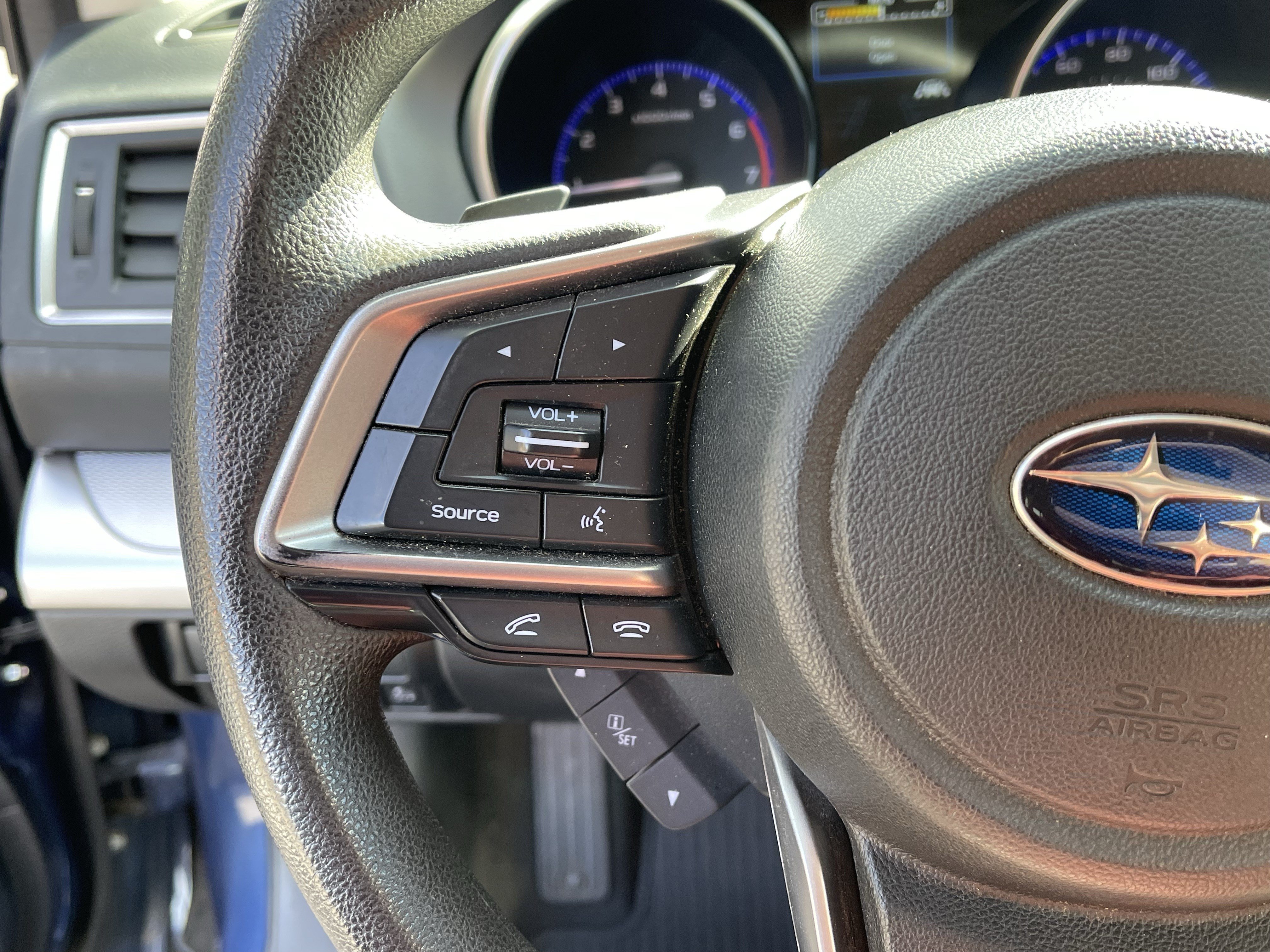 Used 2019 Subaru Outback 2.5i AWD/4WD image 18