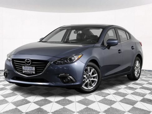 Used 2016 MAZDA MAZDA3 i Grand Touring FWD image 2