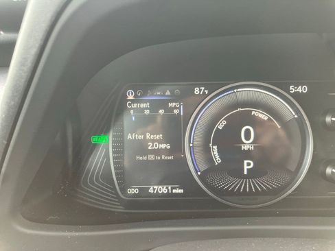 Used 2024 Lexus UX 250h FWD w/ Premium Package image 9