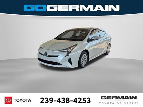 Used 2016 Toyota Prius Two FWD image 1
