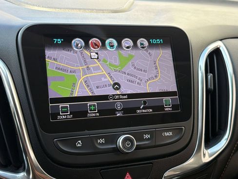 Used 2018 Chevrolet Equinox Premier FWD image 19
