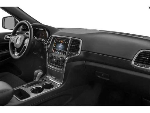Certified 2019 Jeep Grand Cherokee Altitude RWD image 11