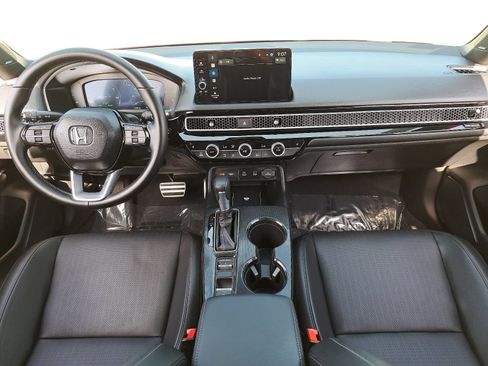Used 2025 Honda Civic Sport image 9