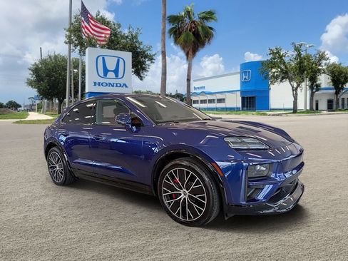 Used 2024 Porsche Macan Turbo Electric AWD/4WD image 1