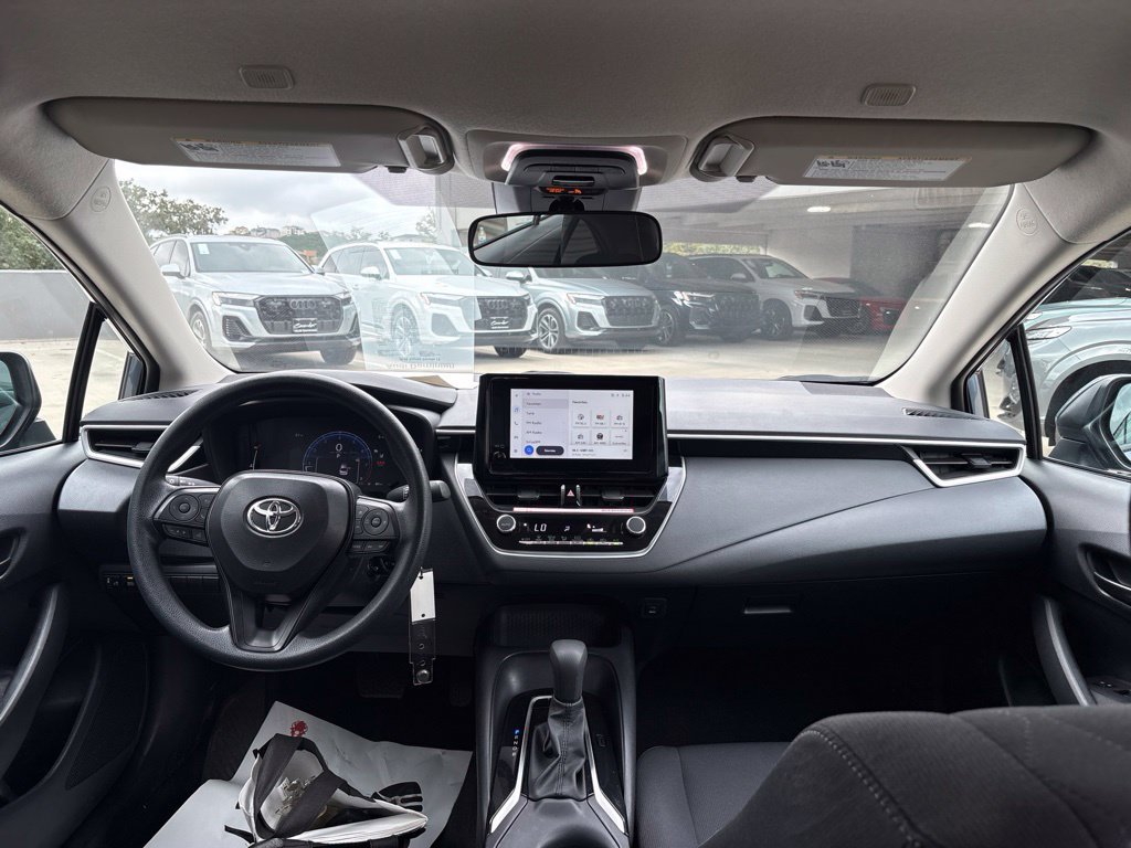 Used 2026 Toyota Corolla LE FWD image 22