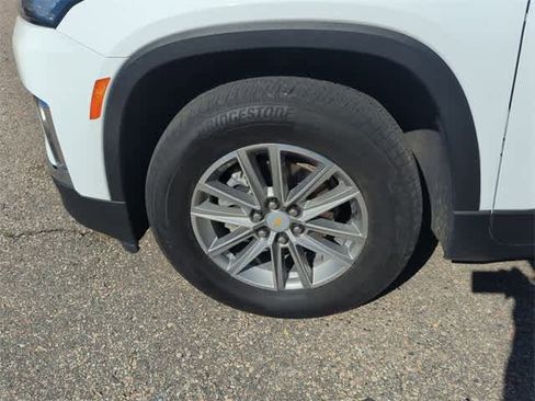Certified 2022 Chevrolet Traverse LT image 32
