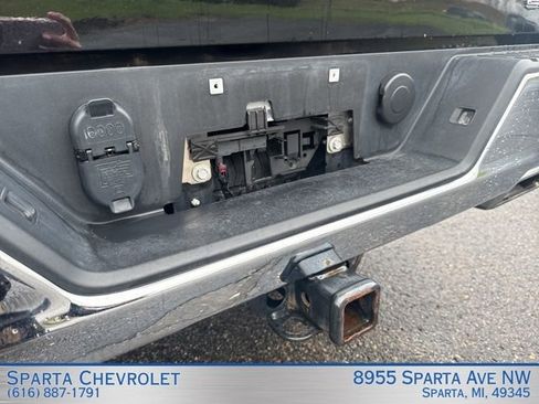 Used 2023 GMC Sierra 1500 SLT w/ SLT Premium Package image 35