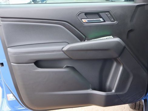 New 2025 GMC Canyon Elevation w/ Convenience Package image 11